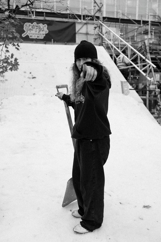 Pass The Aux Cord: Henna Ikola